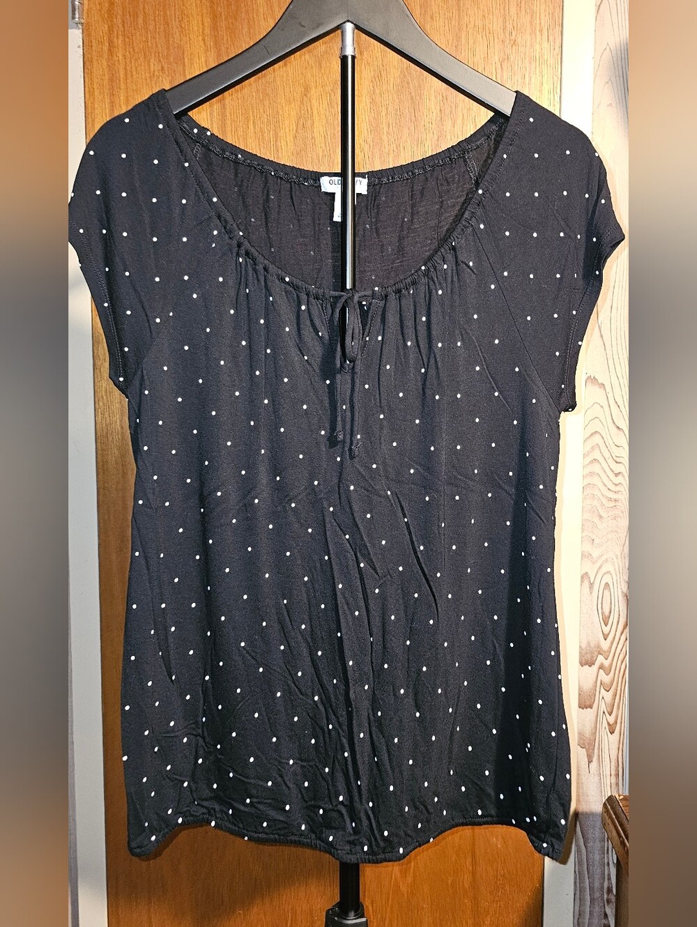 Old Navy Black Dot-Print Short Sleeve Top
